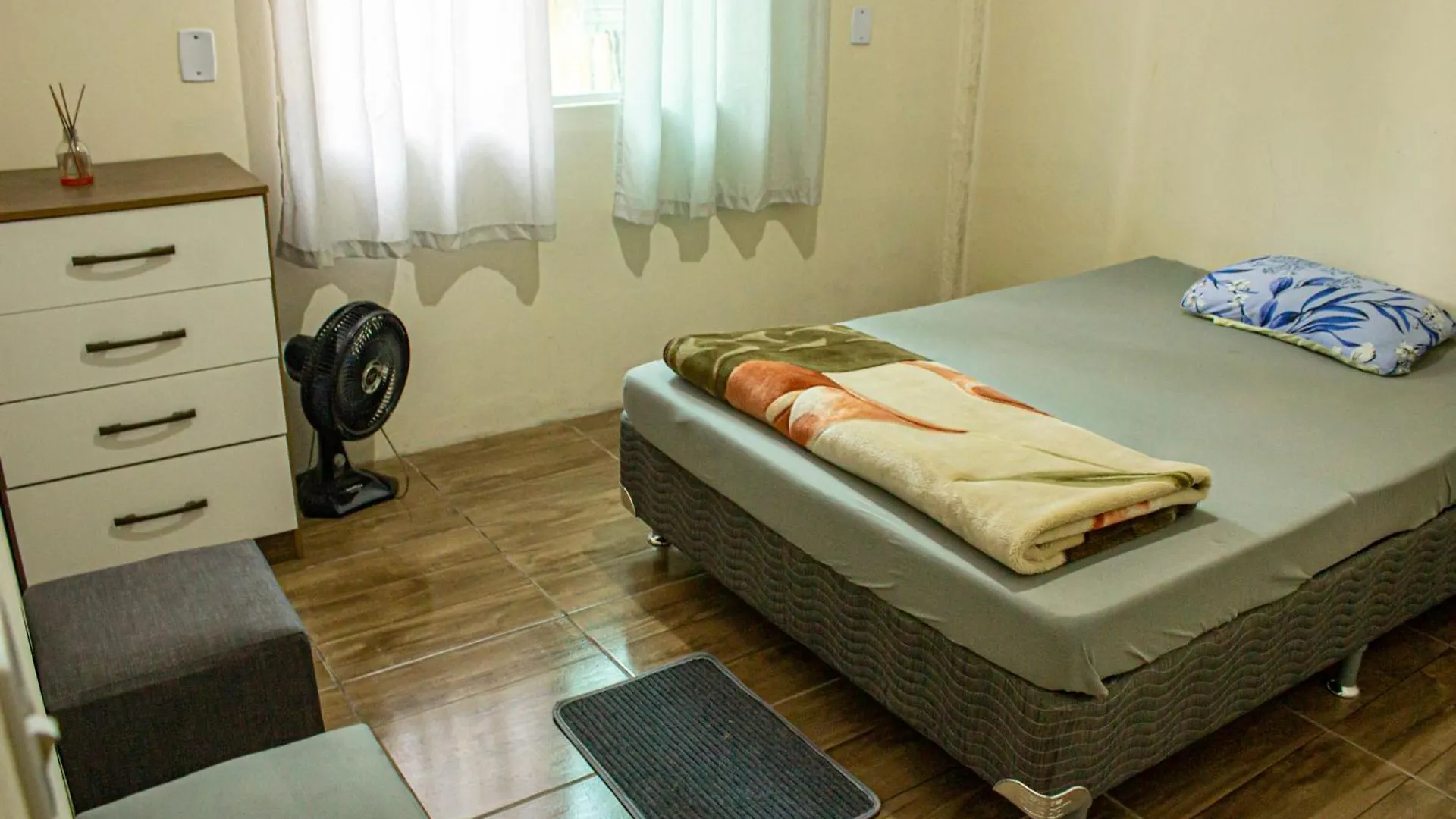 Hostel Rio Do Boi Praia Grande  0*, Praia Grande (Santa Catarina) Brazil